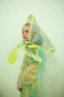 KIRSTEN BECKEN