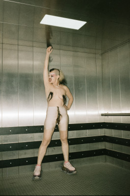 KIRSTEN BECKEN